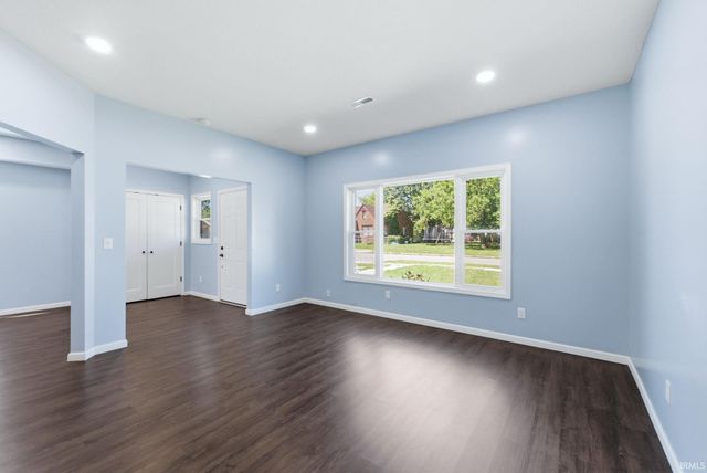 3319 Euclid Avenue, Fort Wayne, IN 46806
