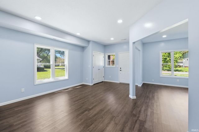 3319 Euclid Avenue, Fort Wayne, IN 46806