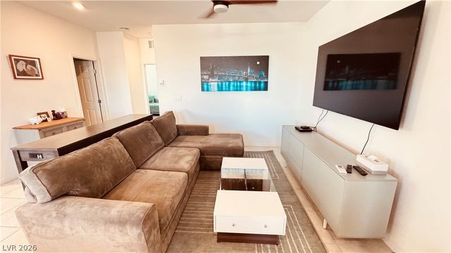 623 Sedum Avenue, Henderson, NV 89015