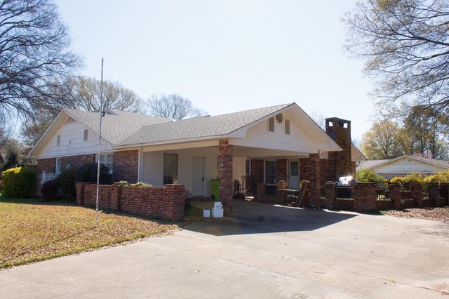 2104 Weidner Street, Stuttgart, AR 72160