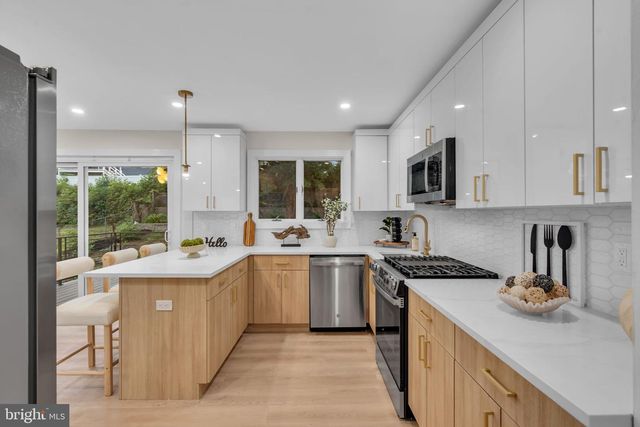 120 MOORE ST, Woodbury Heights, NJ 08097