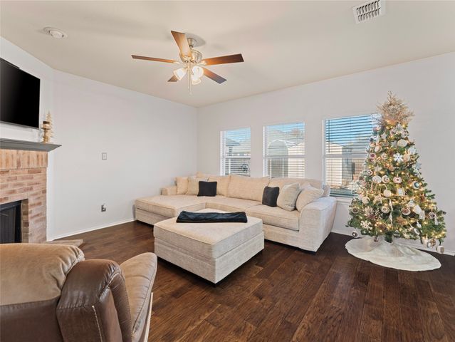 203 Stampede Street, Waxahachie, TX 75165