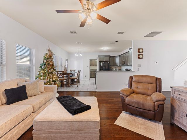 203 Stampede Street, Waxahachie, TX 75165