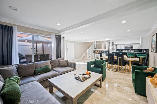 7924 Woodman Avenue 78, Panorama City, CA 91402