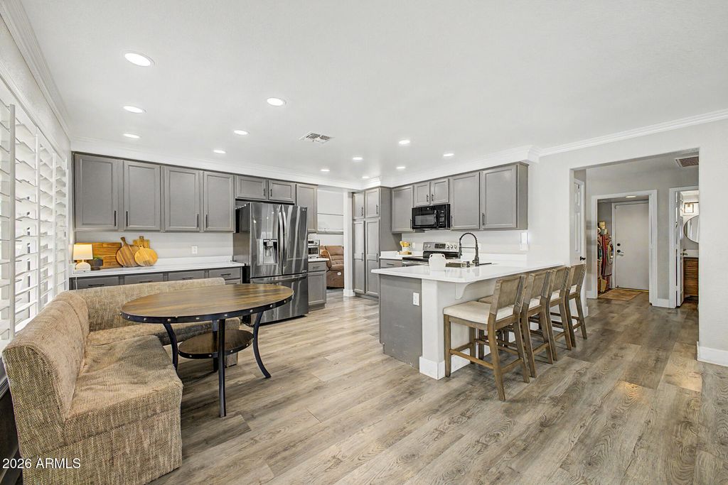 17418 N KIMBERLY Way, Surprise, AZ 85374 — photo 4