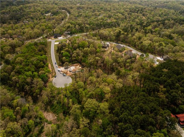 2 Glen Elgin Court, Bella Vista, AR 72715