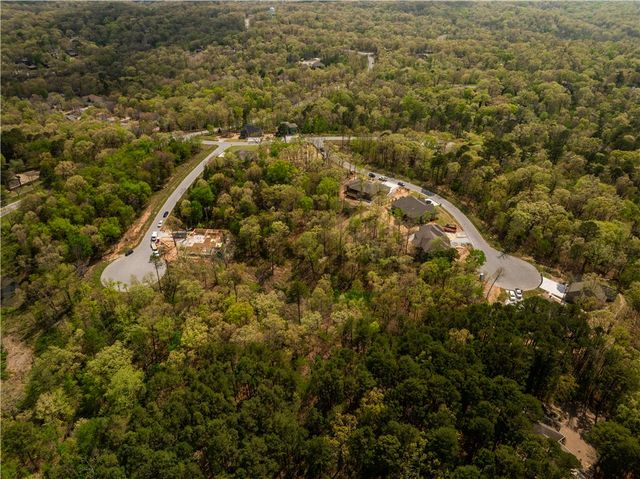 2 Glen Elgin Court, Bella Vista, AR 72715