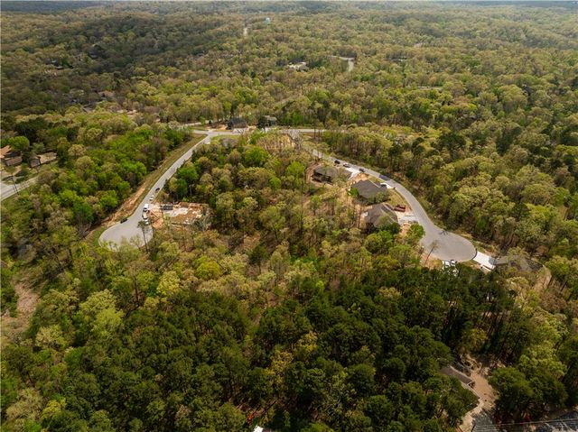 2 Glen Elgin Court, Bella Vista, AR 72715