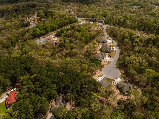 2 Glen Elgin Court, Bella Vista, AR 72715