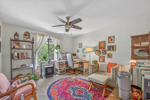 368 E Finch Court, Fresno, CA 93730