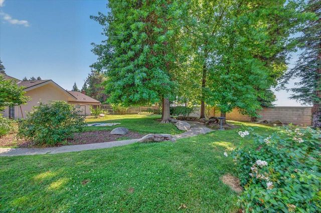 368 E Finch Court, Fresno, CA 93730