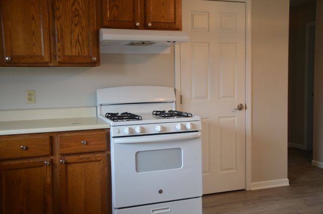 2547 N 4645th Road B, Somonauk, IL 60552