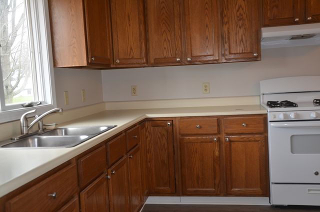 2547 N 4645th Road B, Somonauk, IL 60552