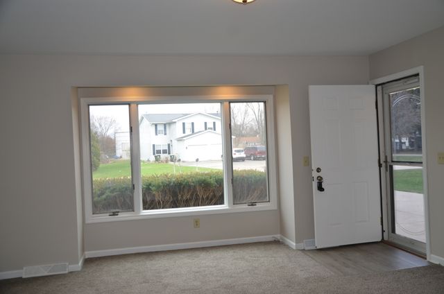 2547 N 4645th Road B, Somonauk, IL 60552