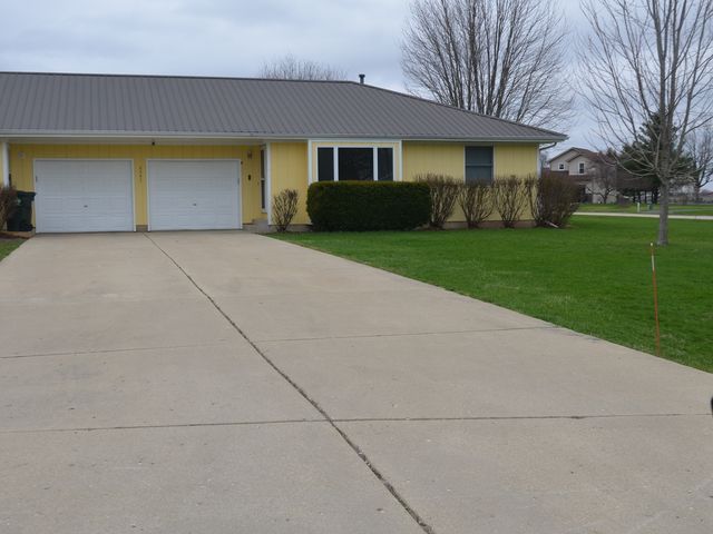 2547 N 4645th Road B, Somonauk, IL 60552