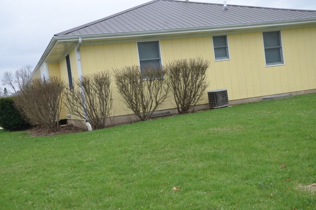 2547 N 4645th Road B, Somonauk, IL 60552