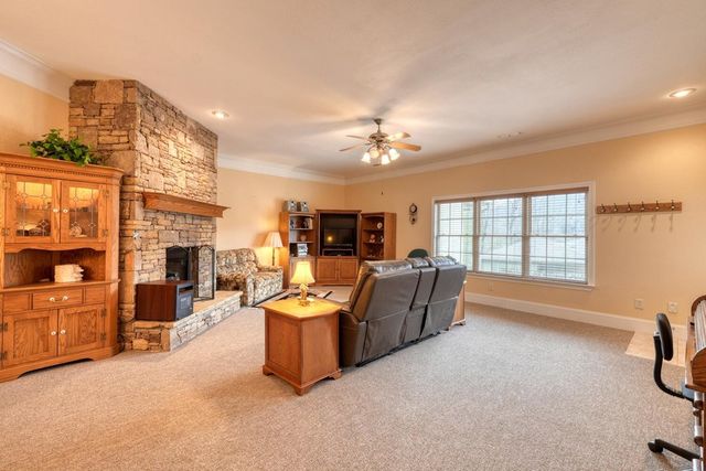 1729A Watercrest Way, Young Harris, GA 30546