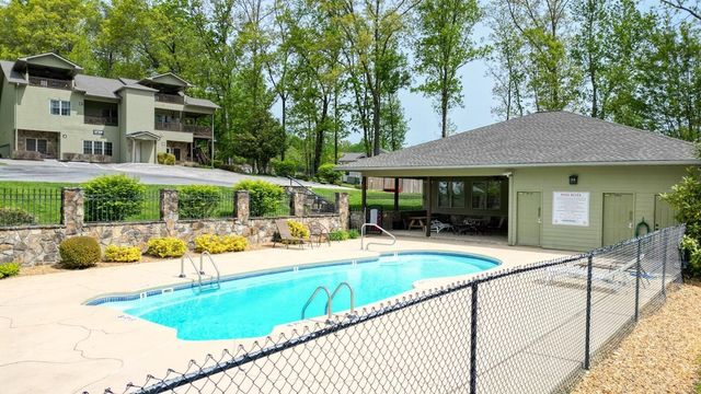 1729A Watercrest Way, Young Harris, GA 30546