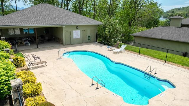 1729A Watercrest Way, Young Harris, GA 30546