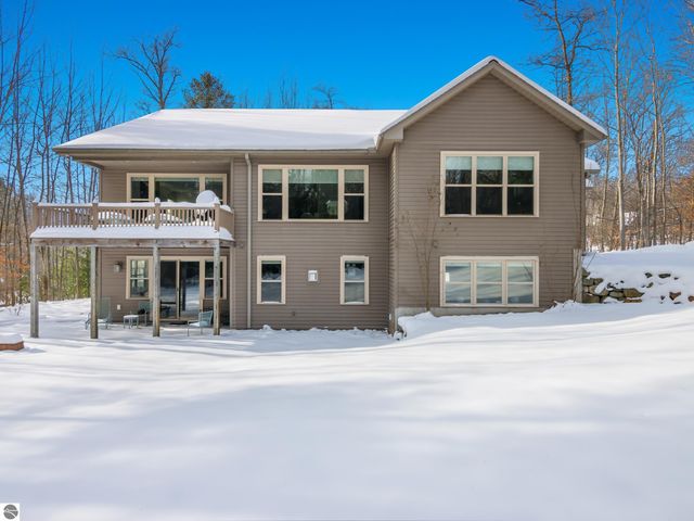 9873 Blue Moss Trail, Traverse City, MI 49685