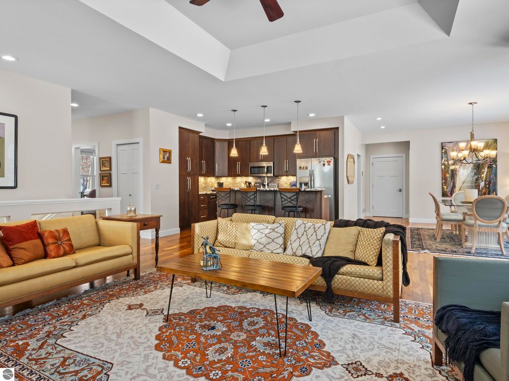 Image 4 of property listing at 9873 Blue Moss Trail, Traverse City, MI 49685