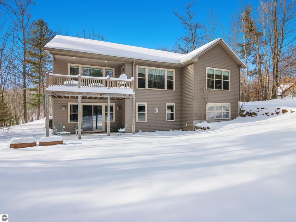 Image 58 of property listing at 9873 Blue Moss Trail, Traverse City, MI 49685