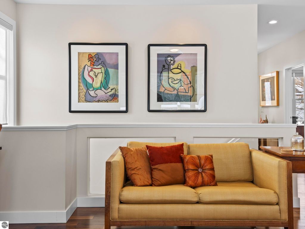 Image 7 of property listing at 9873 Blue Moss Trail, Traverse City, MI 49685