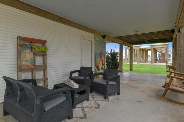 21531 Zachary Drive, Galveston, TX 77554