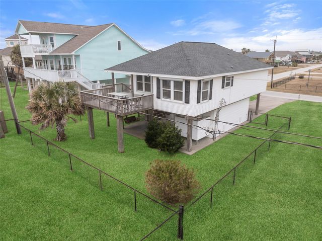 21531 Zachary Drive, Galveston, TX 77554