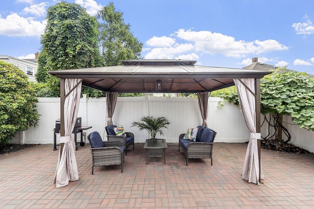 39 Grant Road, Malden, MA 02148