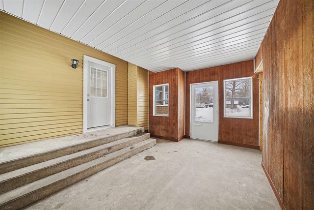 33187 Pokagon Highway, Niles, MI 49120