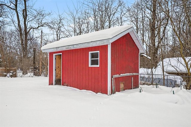 33187 Pokagon Highway, Niles, MI 49120