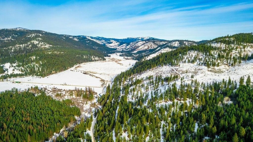 25XX HALL CREEK Rd, Inchelium, WA 99138 photo 2