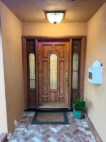 8031 Joan Cir, La Palma, CA 90623