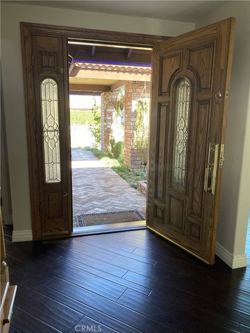 8031 Joan Cir, La Palma, CA 90623