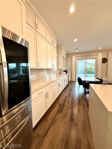 2527 Strathmill Avenue, Henderson, NV 89044