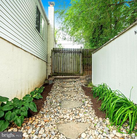 3903 WHITE AVE, Baltimore, MD 21206