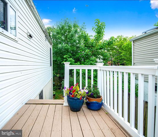 3903 WHITE AVE, Baltimore, MD 21206
