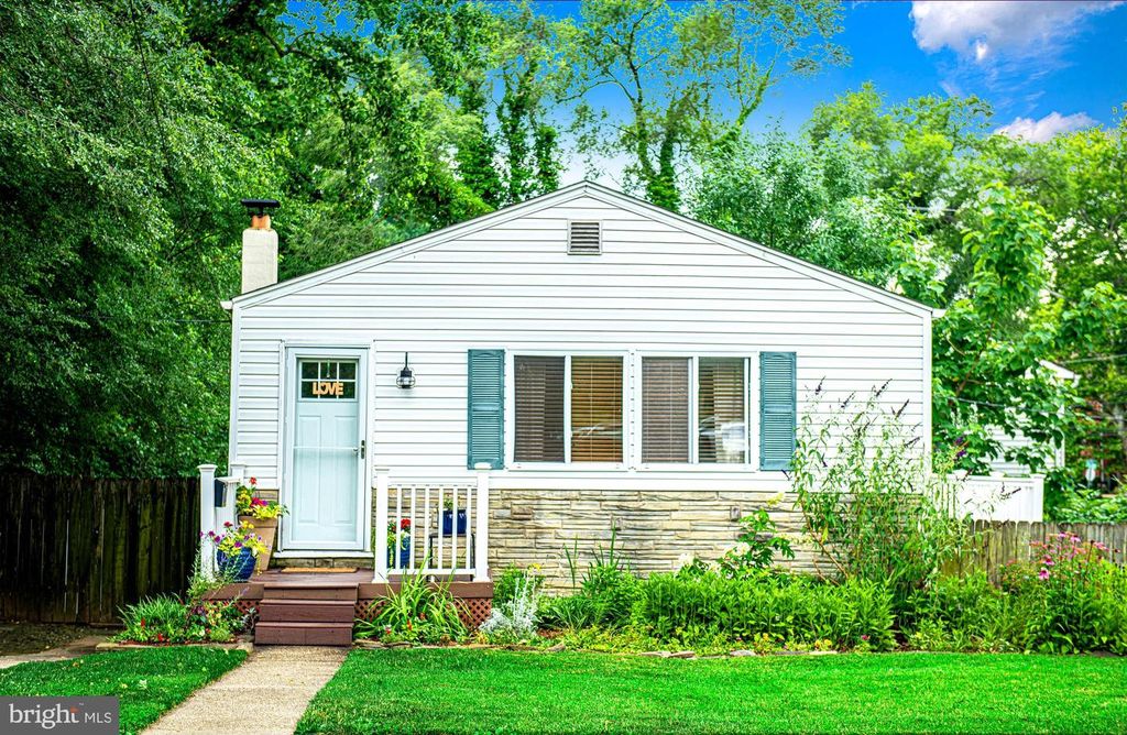 3903 WHITE AVE, Baltimore, MD 21206