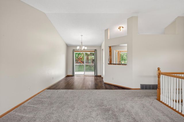 14435 Alabama Avenue S, Savage, MN 55378
