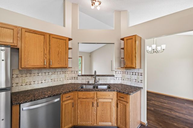 14435 Alabama Avenue S, Savage, MN 55378