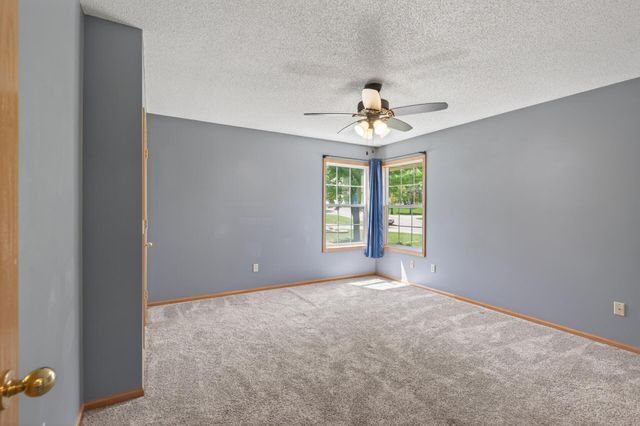 14435 Alabama Avenue S, Savage, MN 55378