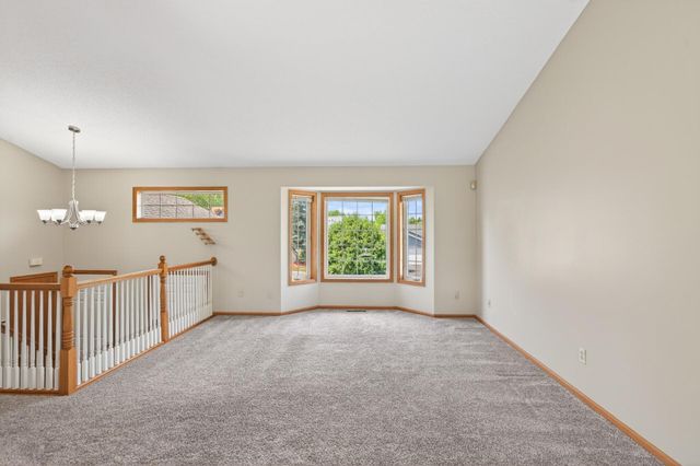 14435 Alabama Avenue S, Savage, MN 55378