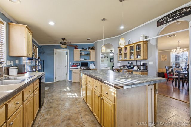 1291 Barnes Street, Sulphur, OK 73086