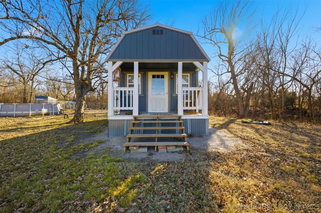 1291 Barnes Street, Sulphur, OK 73086