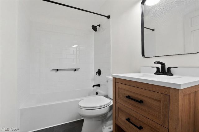 3050 State Road, Cuyahoga Falls, OH 44223