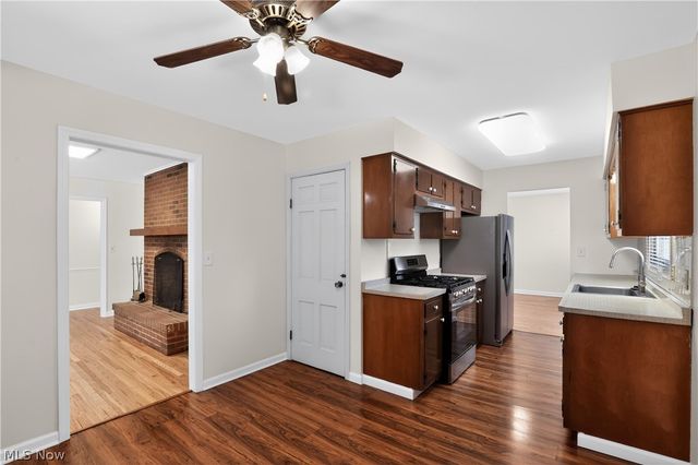 3050 State Road, Cuyahoga Falls, OH 44223