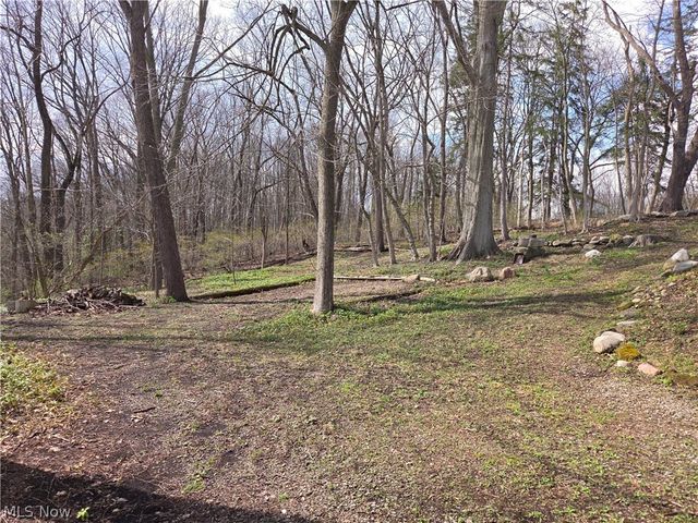 3050 State Road, Cuyahoga Falls, OH 44223