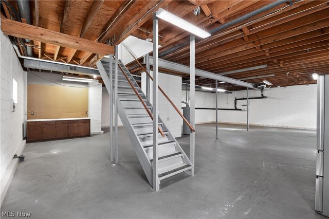 3050 State Road, Cuyahoga Falls, OH 44223