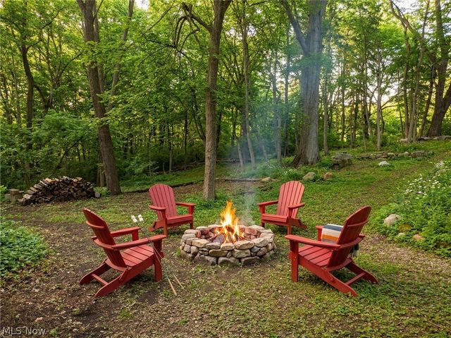 3050 State Road, Cuyahoga Falls, OH 44223